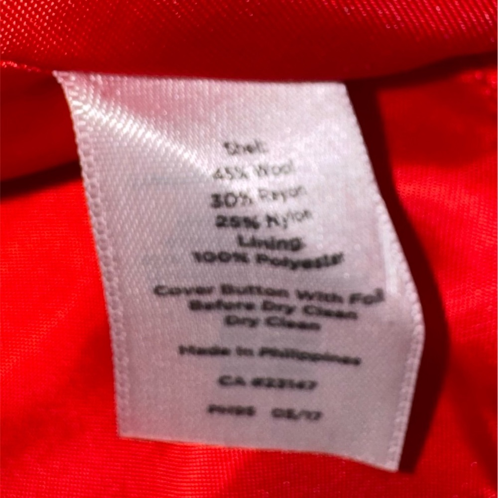 Beautiful red mid-weight Talbots jacket. Exceptional Used Condition, size 16. - Picture 6 of 12